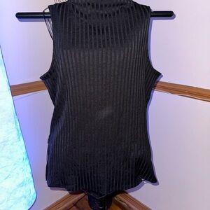 Elegant Black Sleeveless Ribbed Top